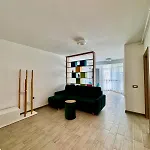Lamera - Alezzi Langa Mare Cu Acces La Piscina, Jacuzzi, Sauna Si Sala De Fitness *
